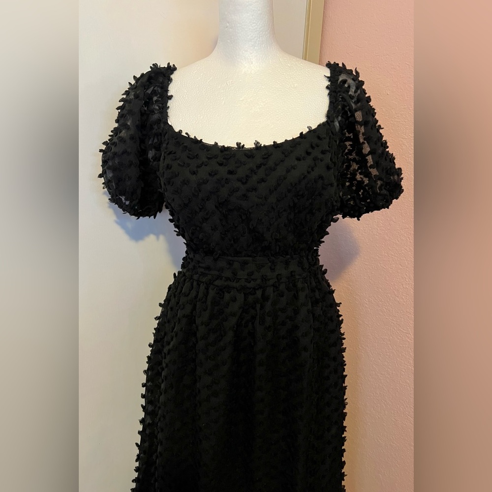 Dramatically Chic Black Clip Dot Puff Sleeve Midi… - image 8